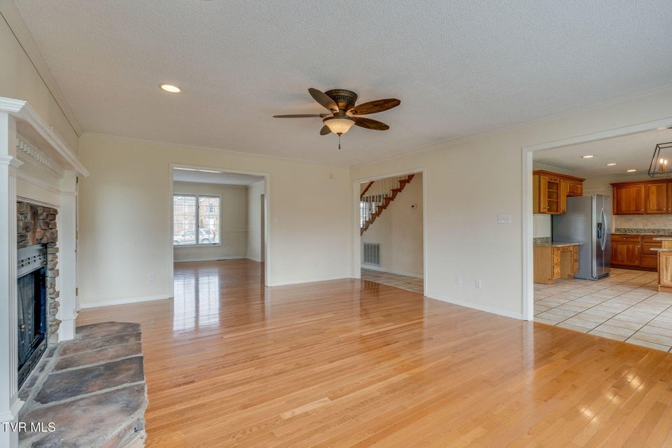 Photo #13: 115 Wedgewood Circle