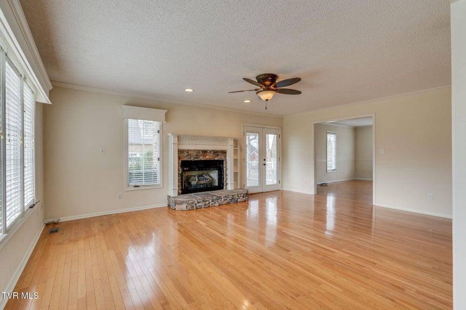 Photo #14: 115 Wedgewood Circle