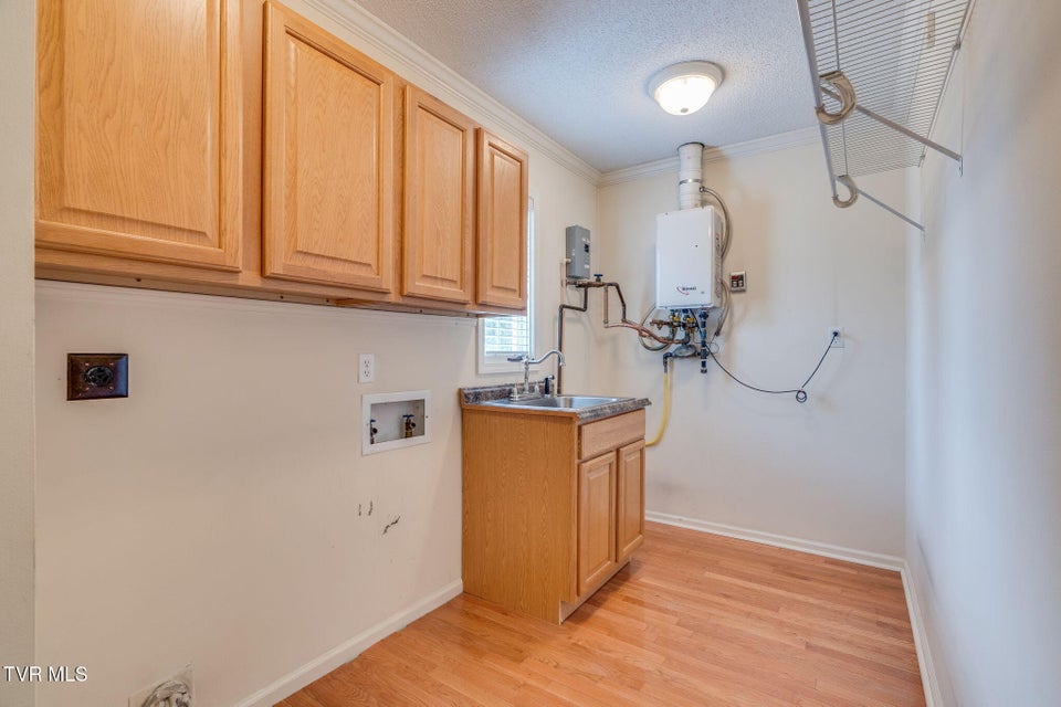 Photo #30: 115 Wedgewood Circle