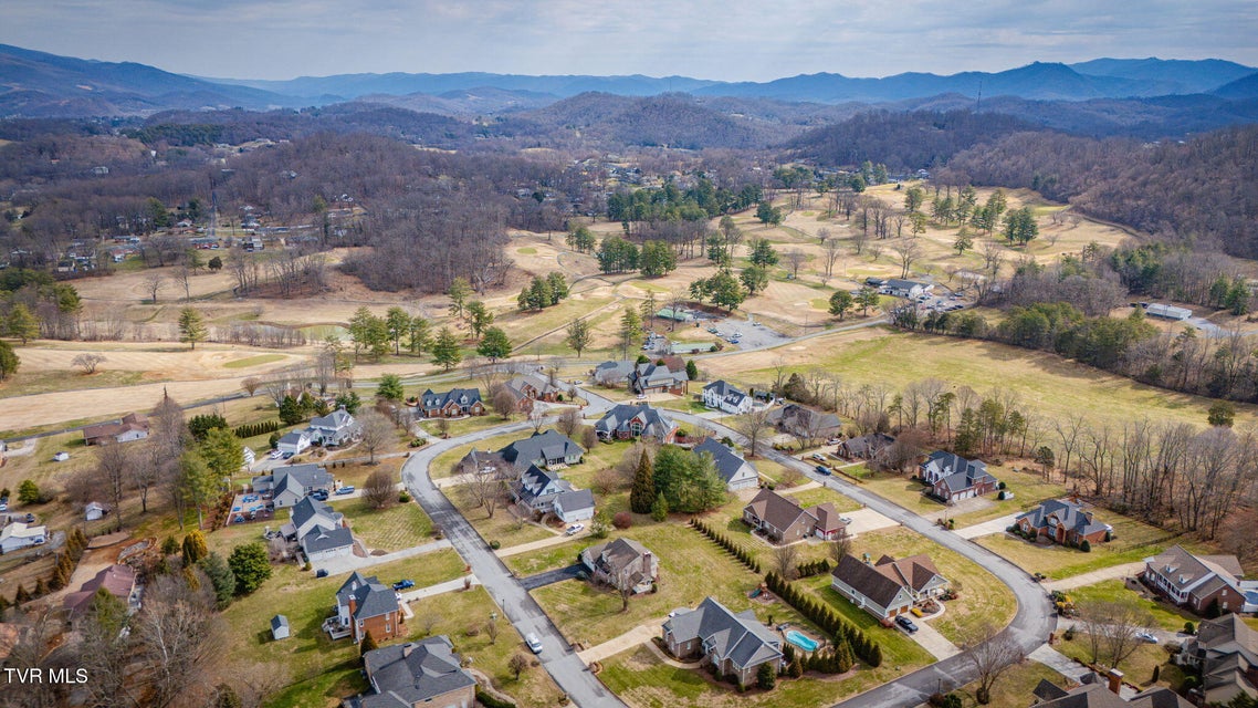 Photo #41: 115 Wedgewood Circle