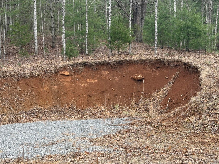 Photo #7: 129 Oaks Road