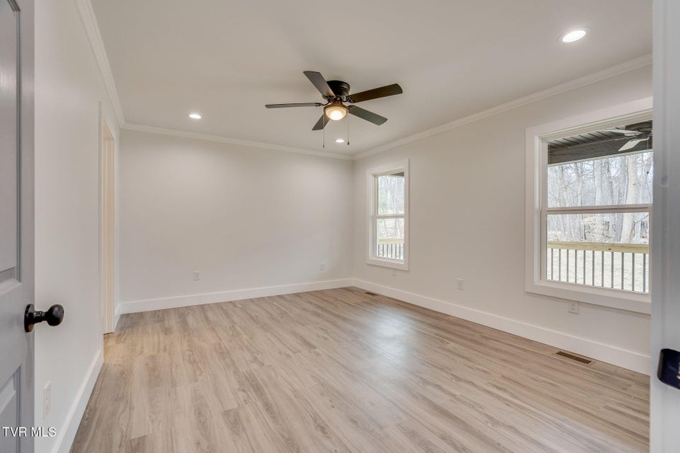 Photo #11: 137 Madeline Lane