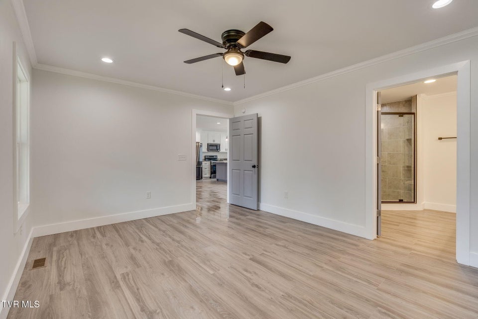 Photo #12: 137 Madeline Lane