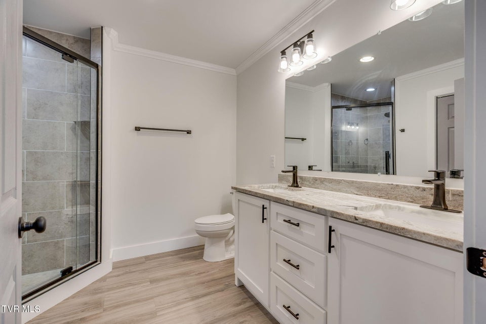 Photo #13: 137 Madeline Lane