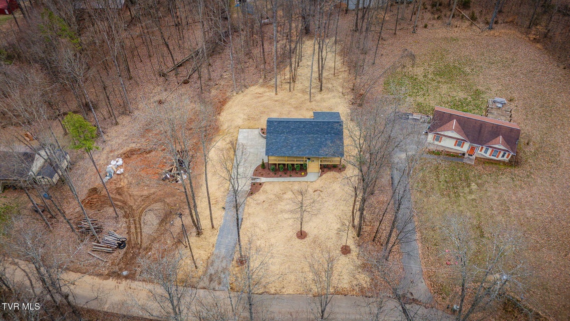 Photo #26: 137 Madeline Lane