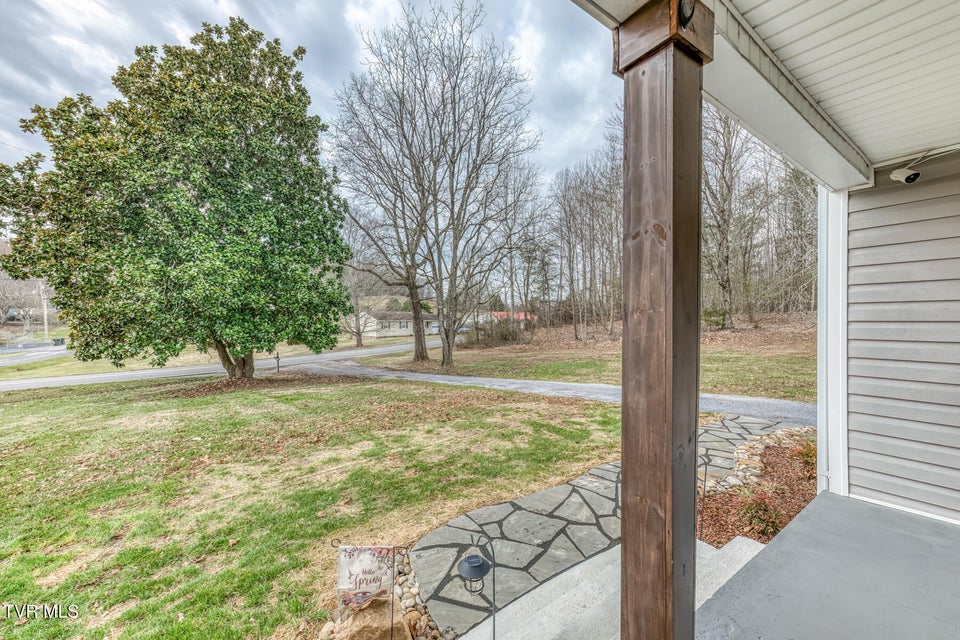 Photo #4: 105 Eastern Star Road