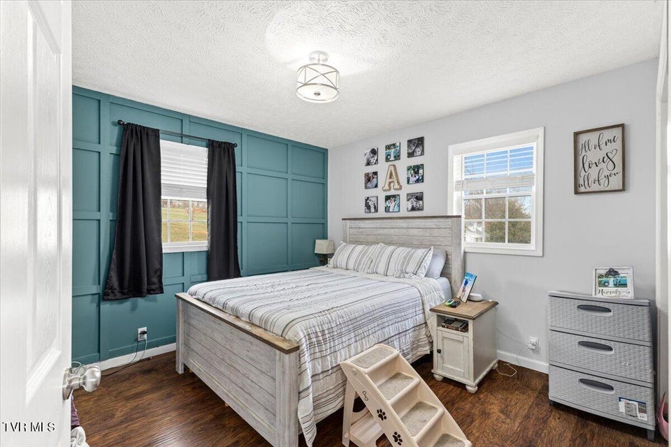 Photo #26: 308 Hunt Avenue