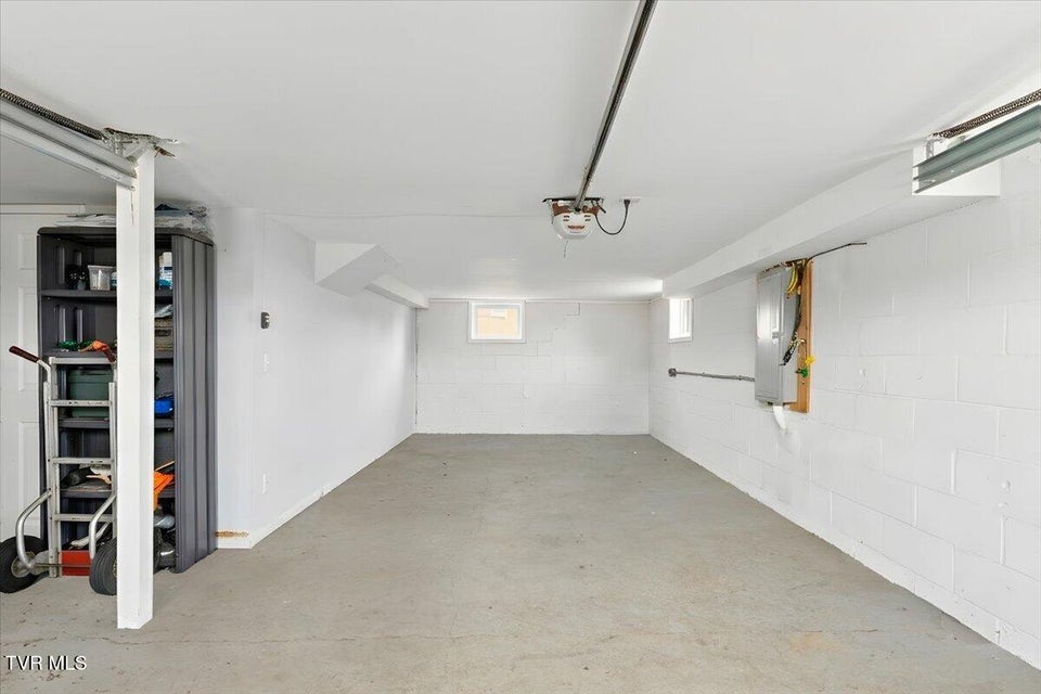 Photo #36: 308 Hunt Avenue