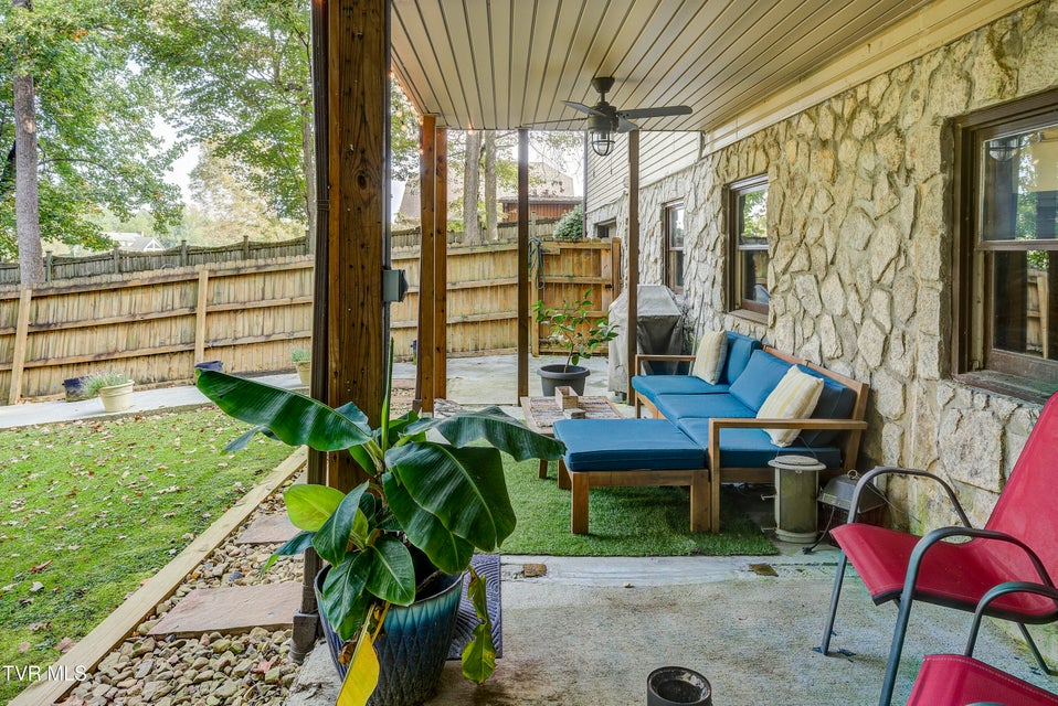 Photo #54: 589 Headtown Road