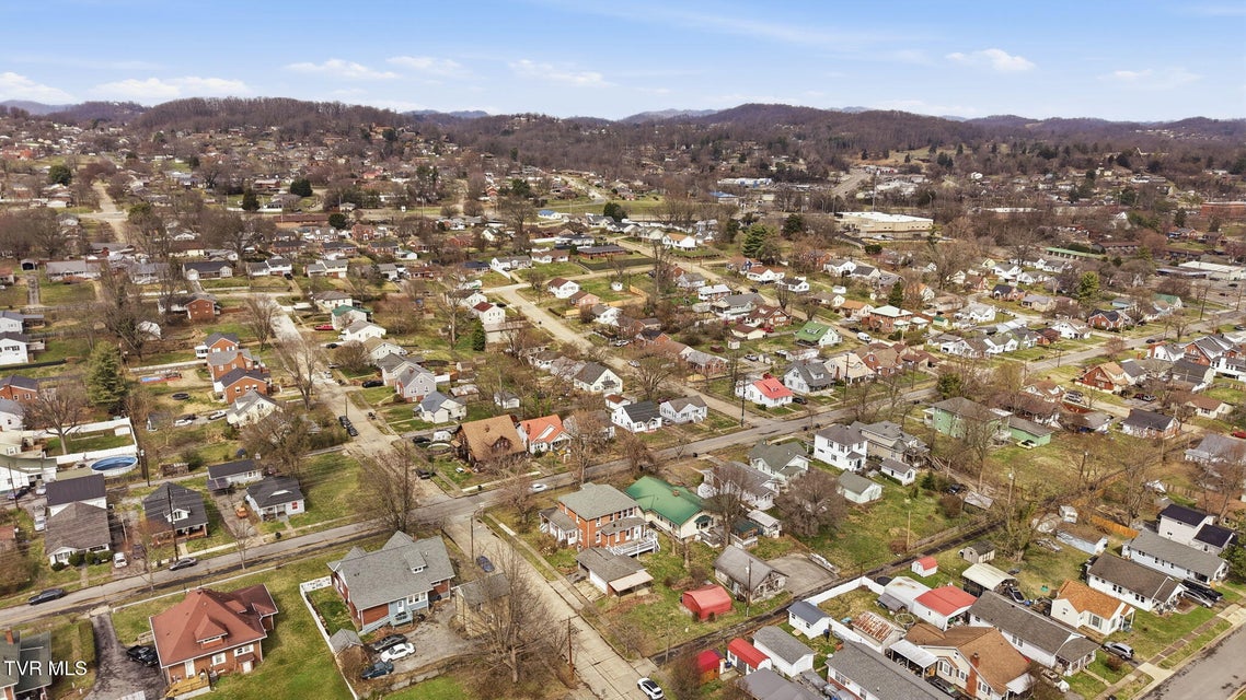 Photo #55: 1221 Sullivan Street