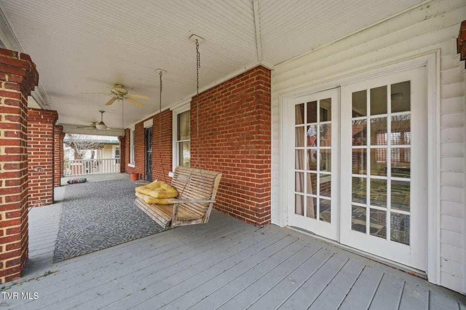 Photo #9: 1221 Sullivan Street