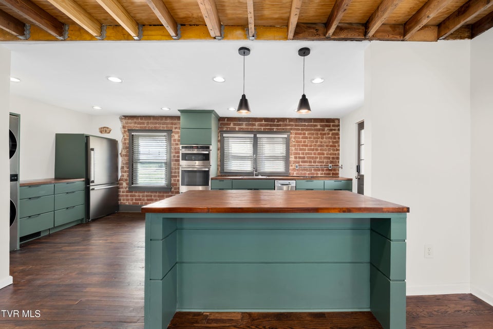 Photo #9: 1015 Knob Creek Road