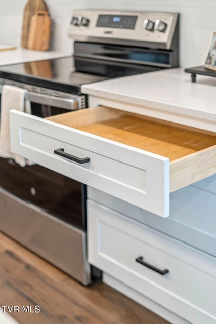 Photo #13: 323 Piper Glen Glen