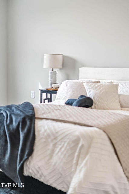 Photo #17: 323 Piper Glen Glen