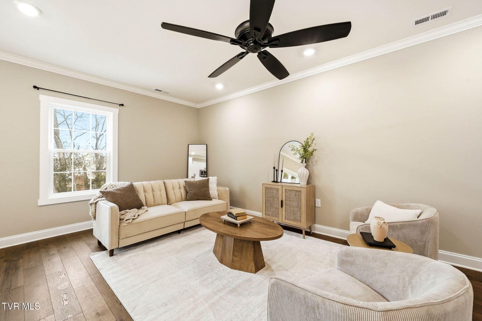 Photo #6: 323 Piper Glen Glen