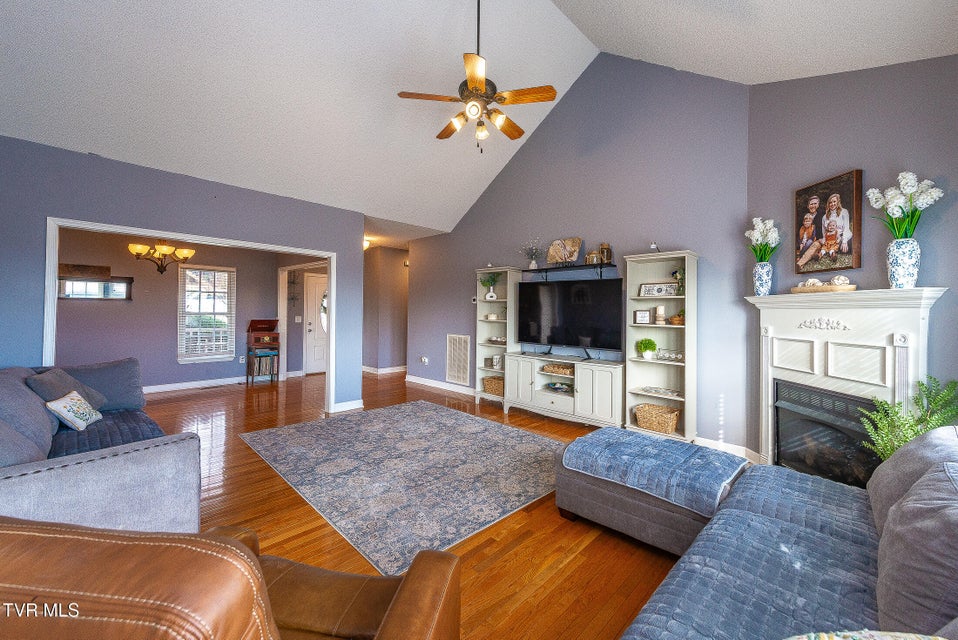 Photo #4: 179 Cindy Anne Drive