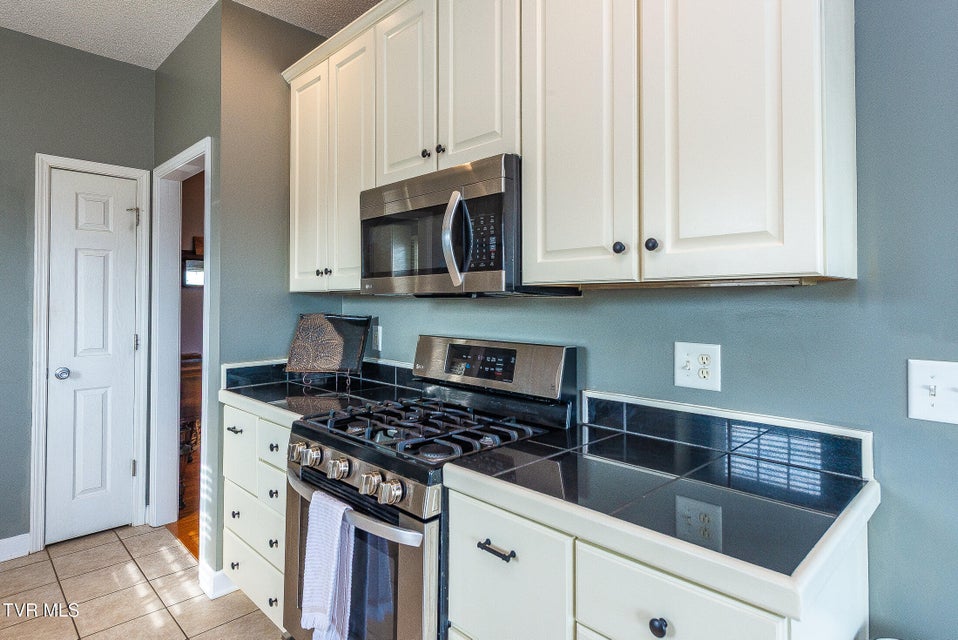 Photo #11: 179 Cindy Anne Drive