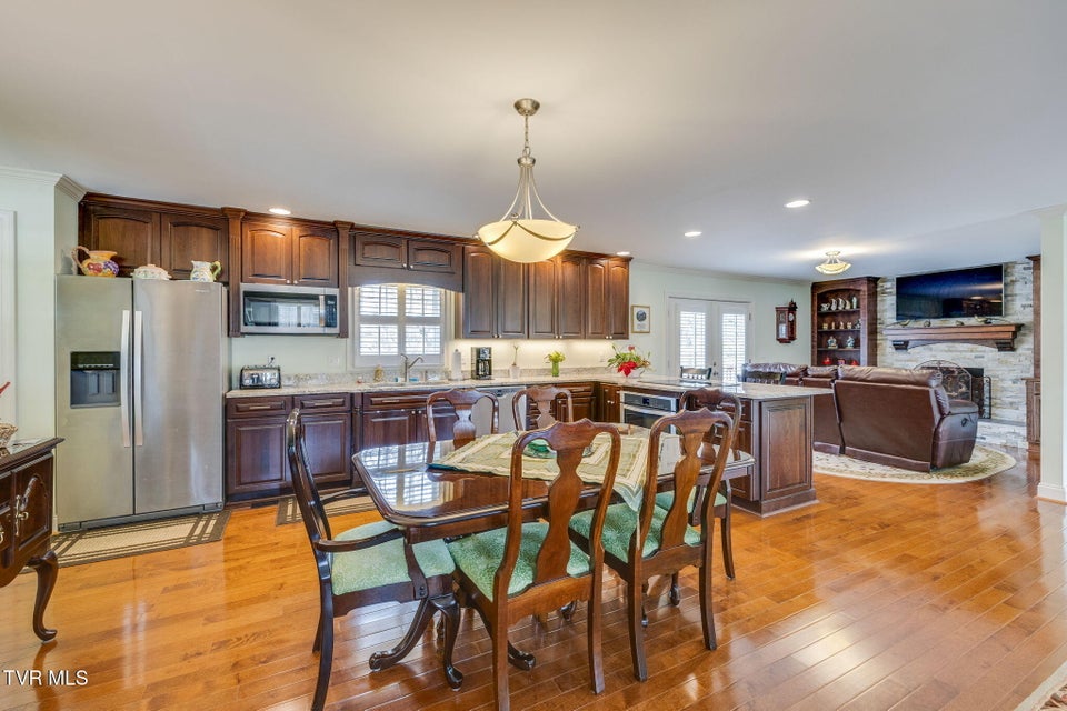 Photo #8: 208 Bonita Drive