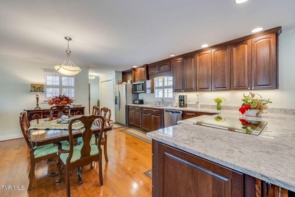 Photo #9: 208 Bonita Drive