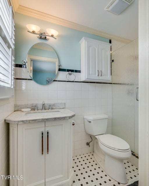 Photo #20: 208 Bonita Drive