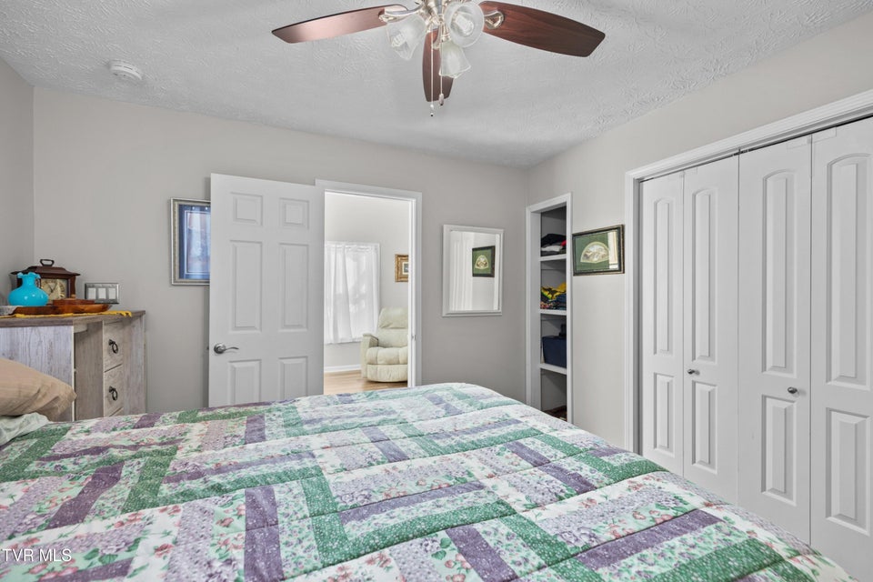 Photo #19: 196 Roberts Ridge