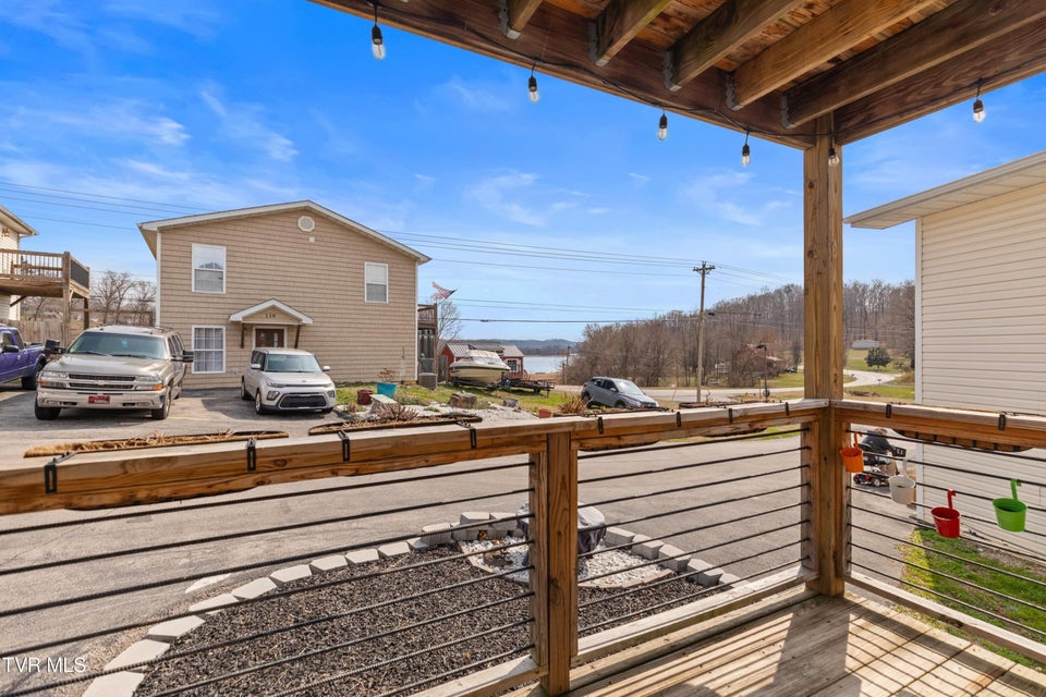 Photo #10: 196 Roberts Ridge