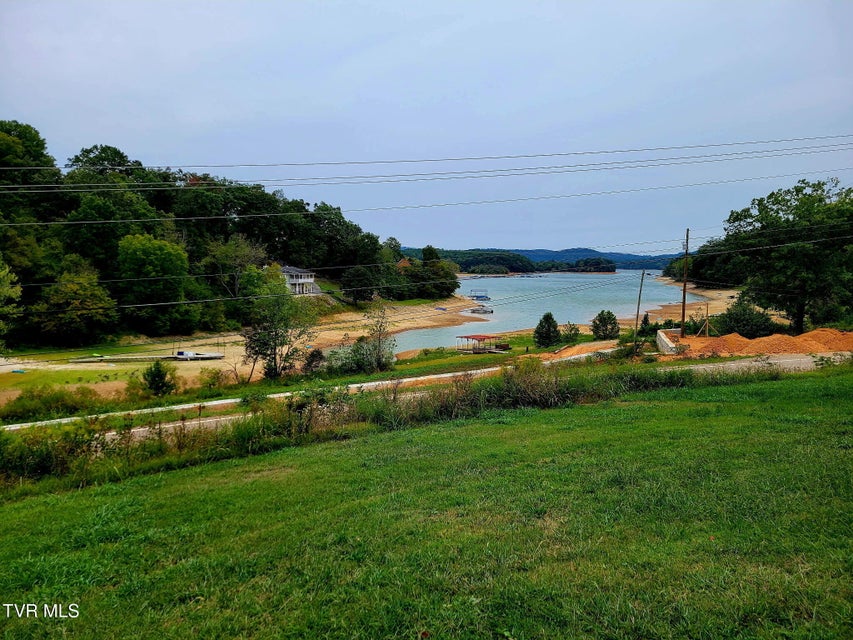 Photo #32: 196 Roberts Ridge