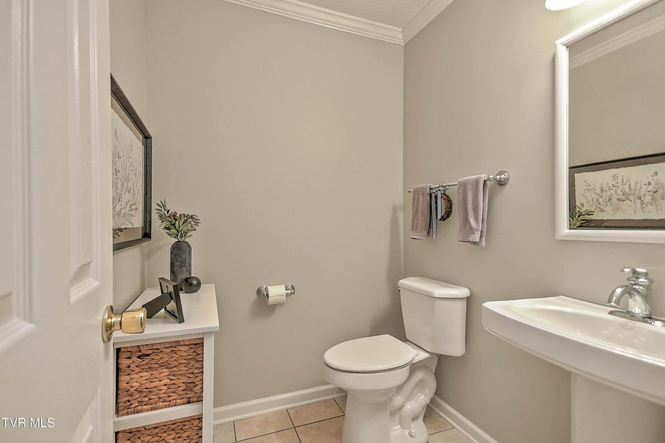 Photo #20: 140 Robinson Walk Drive