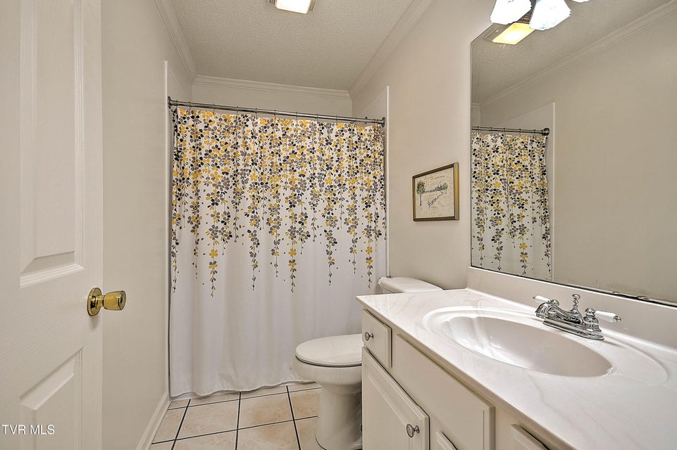 Photo #28: 140 Robinson Walk Drive