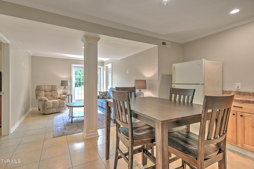 Photo #41: 140 Robinson Walk Drive