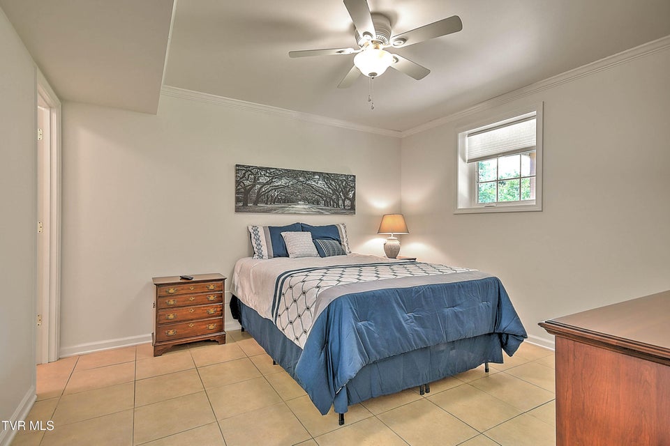 Photo #45: 140 Robinson Walk Drive