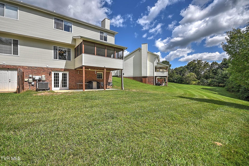 Photo #50: 140 Robinson Walk Drive