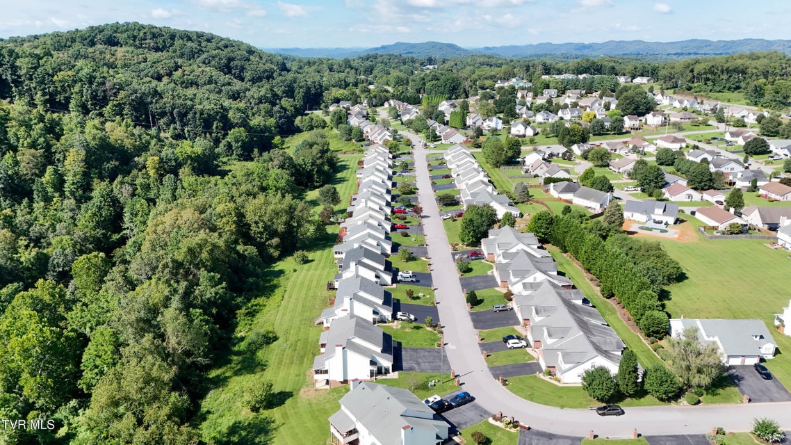 Photo #54: 140 Robinson Walk Drive