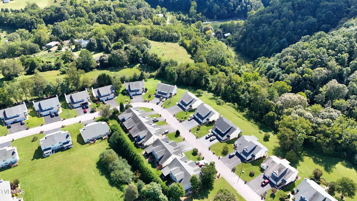 Photo #55: 140 Robinson Walk Drive