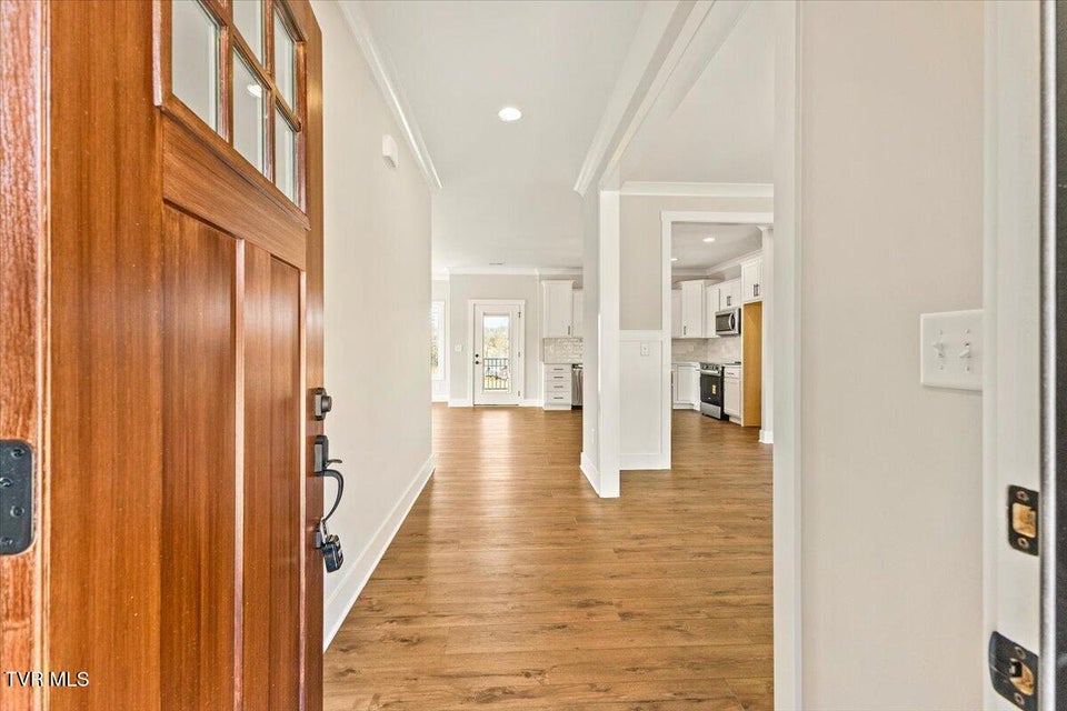 Photo #3: 463 Middays Rest