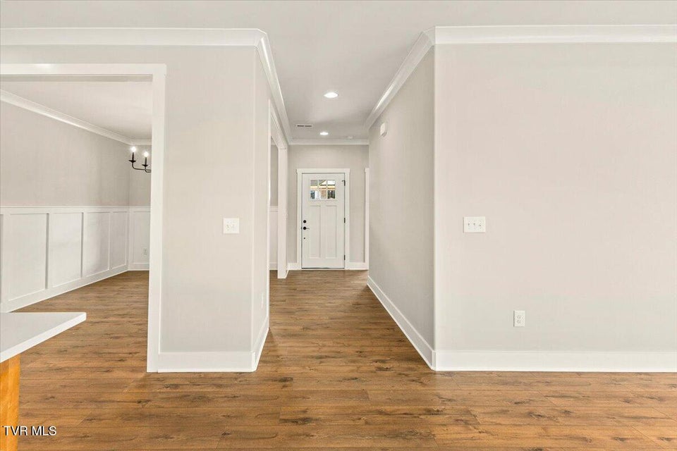 Photo #5: 463 Middays Rest