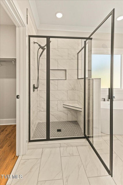 Photo #17: 463 Middays Rest