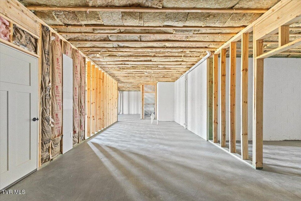 Photo #28: 463 Middays Rest