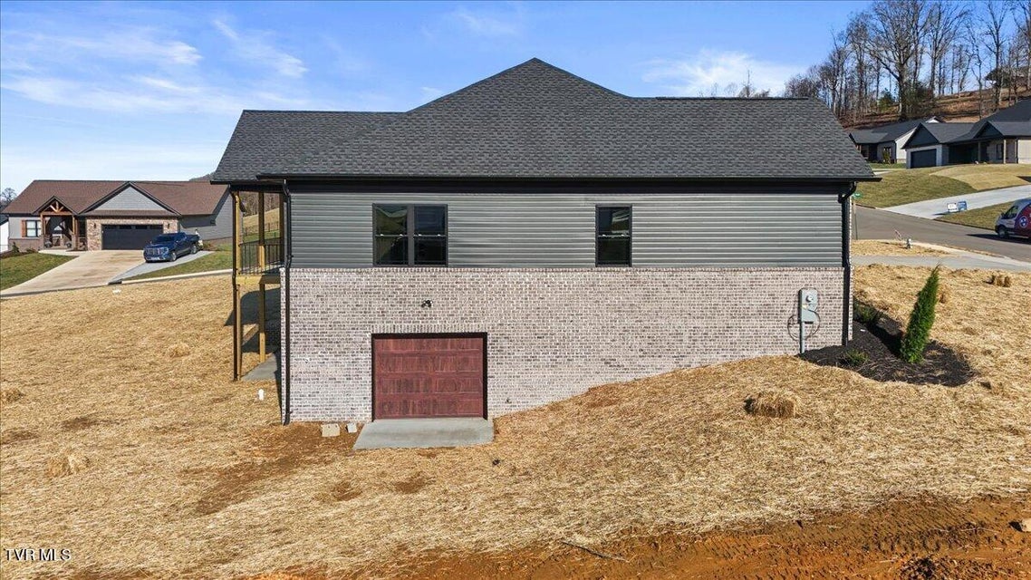 Photo #34: 463 Middays Rest