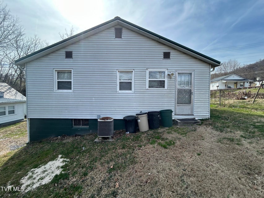 Photo #19: 402 Clay Street