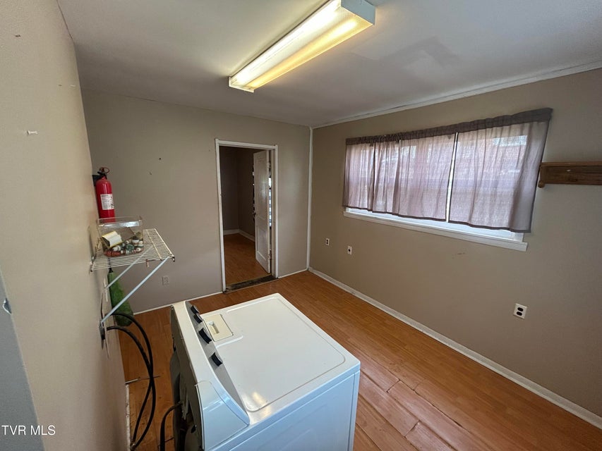 Photo #6: 402 Clay Street