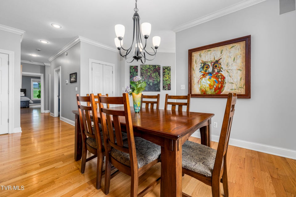 Photo #13: 330 Sea Biscuit Court