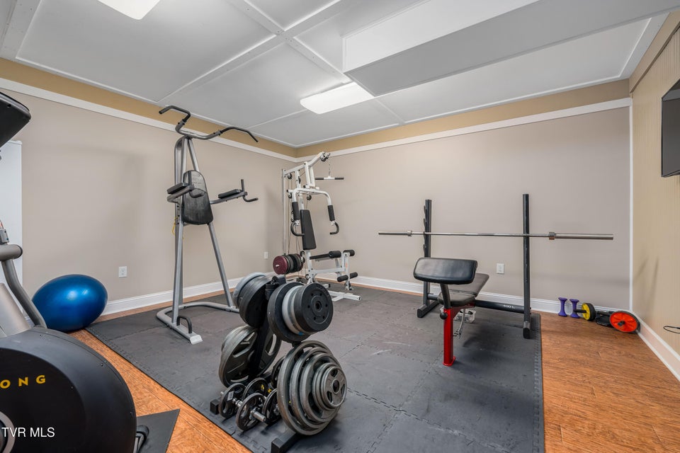 Photo #54: 330 Sea Biscuit Court