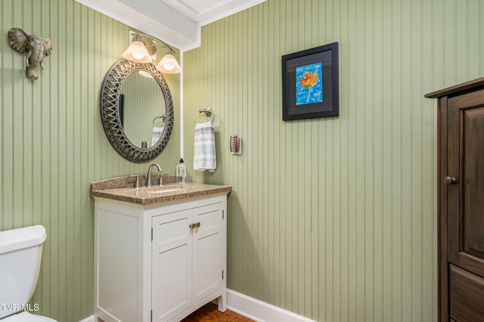 Photo #57: 330 Sea Biscuit Court