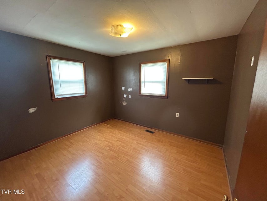 Photo #8: 402 Clay Street