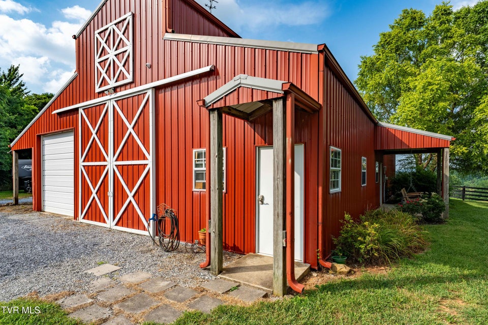 Photo #80: 330 Sea Biscuit Court