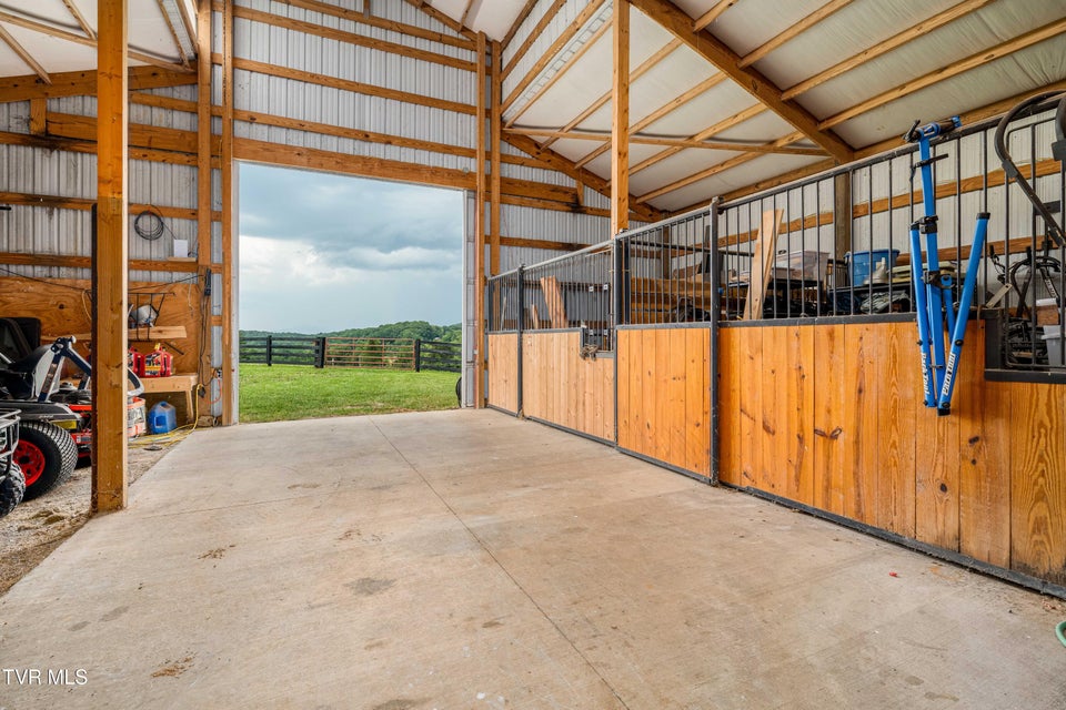 Photo #93: 330 Sea Biscuit Court