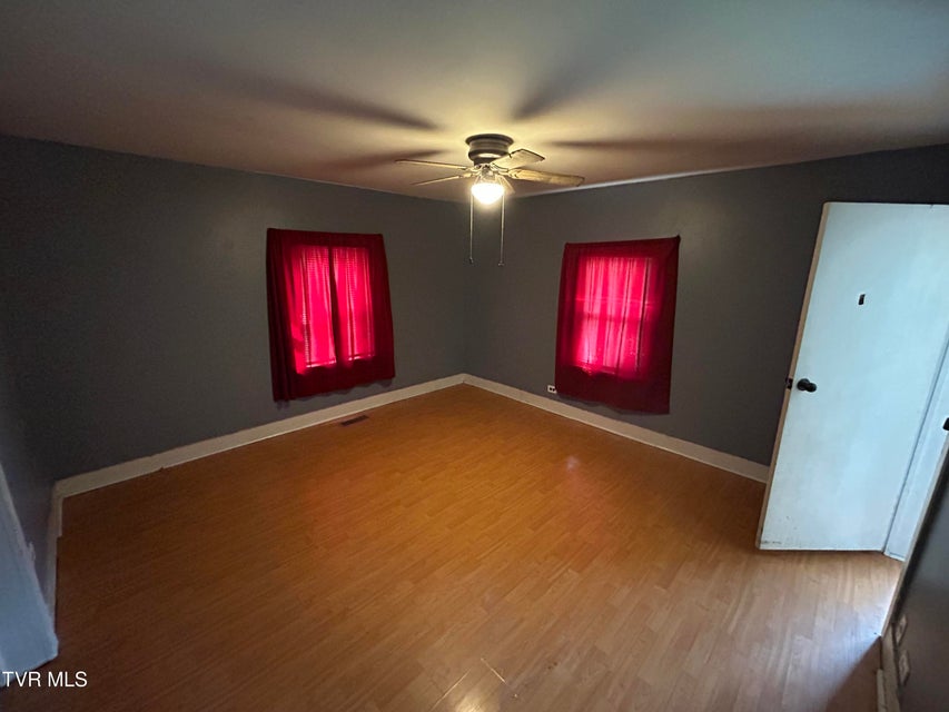 Photo #14: 402 Clay Street