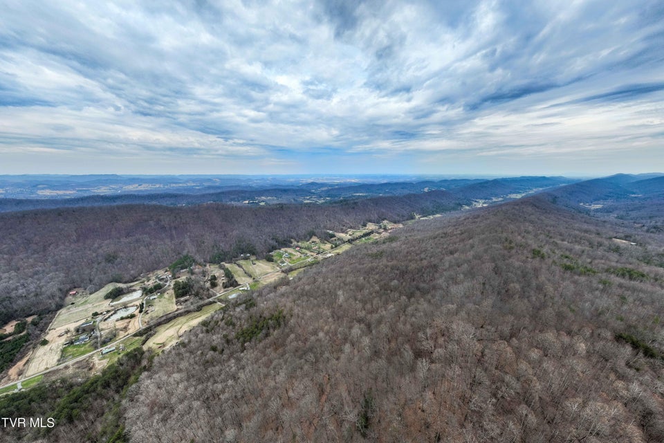 Photo #13: 555 Butcher Valley Road