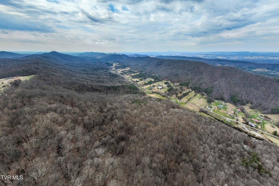 Photo #15: 555 Butcher Valley Road